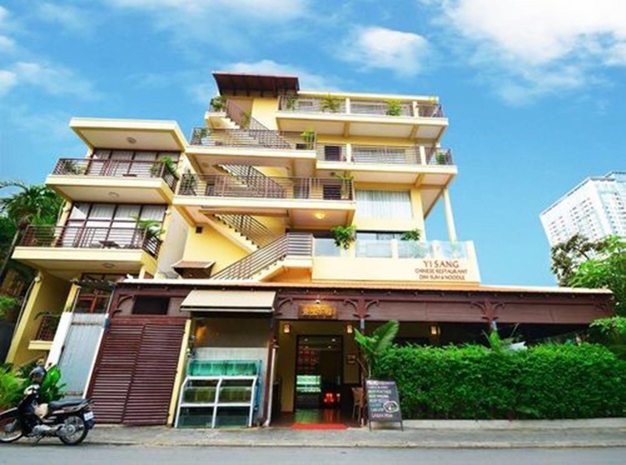 Feeling Home Hotel Phnom Penh Exterior photo